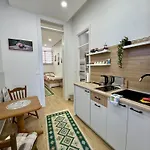 Potoklinica Apartment *