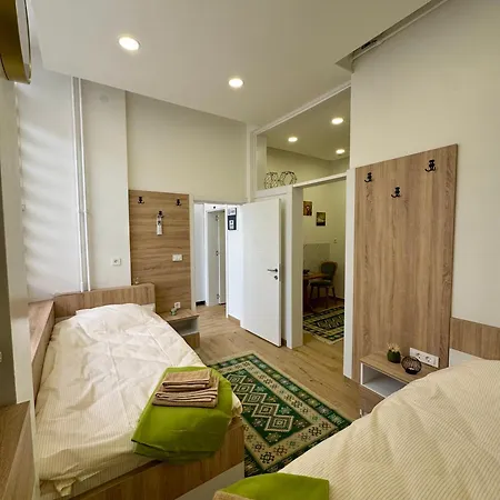 Apartment Potoklinica *